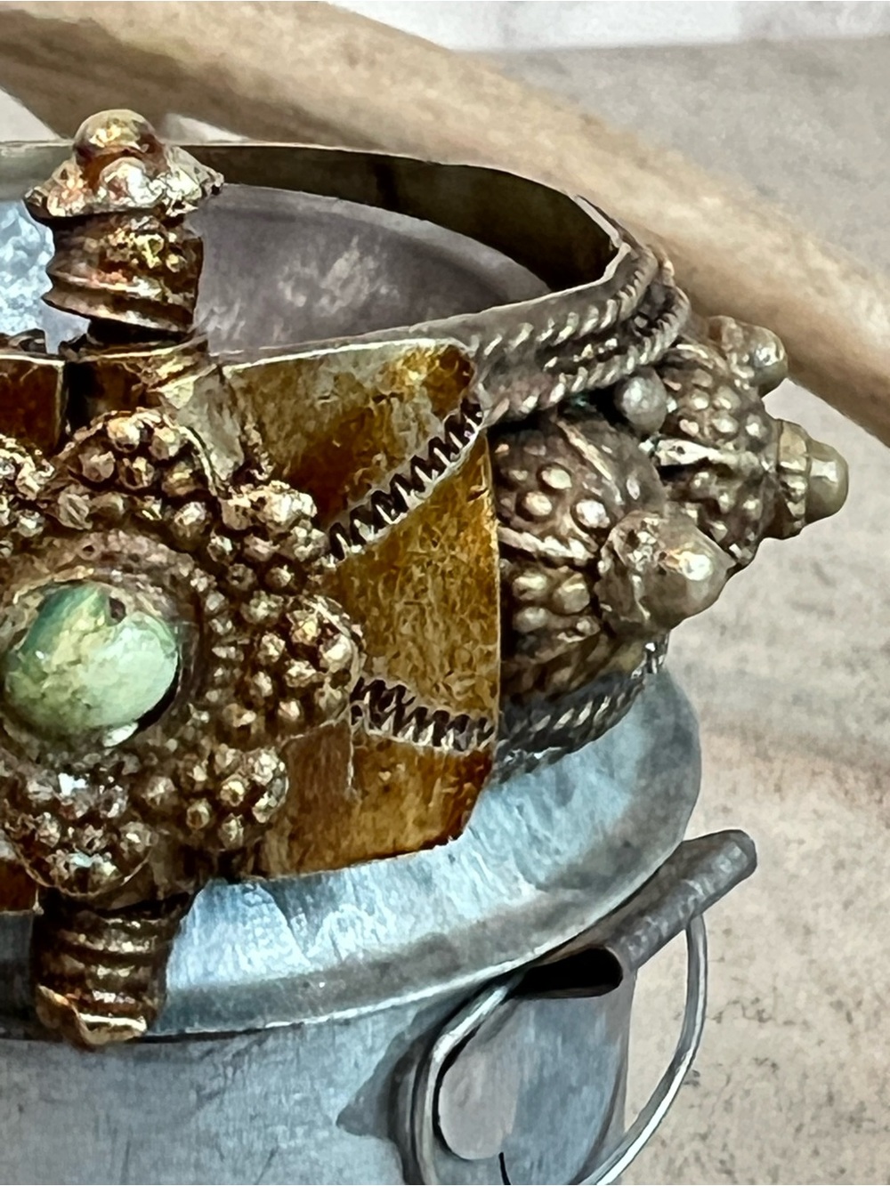 Vintage Yemeni Bedouin Bangle Bracelet  6.26" - Picture 9 of 16